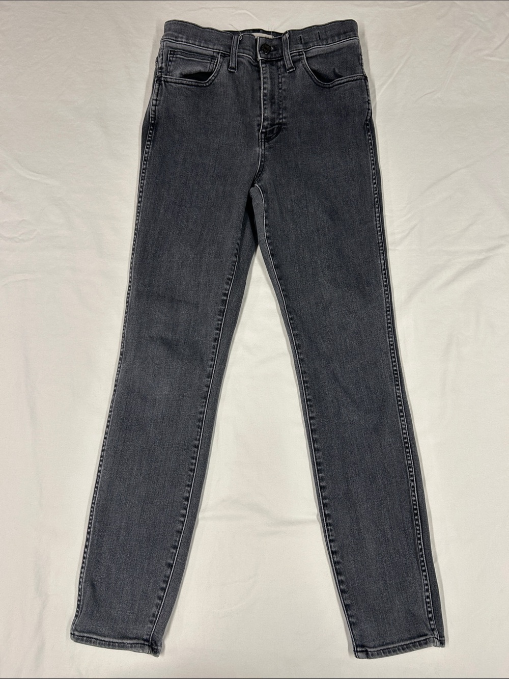 Madewell Skinny Jeans in Charcoal